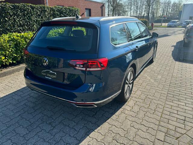 Volkswagen PASSAT 1.4 TSI PHEV GTE Business leer, virtual cockpit, trekhaak