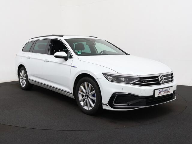 Volkswagen PASSAT Variant 1.4 TSI GTE Business | Pano | LED | Virtual | Stoelverwarming | Trekhaak 10-2020 79.017 KM