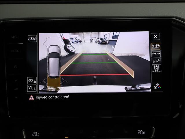 Volkswagen PASSAT Variant 1.4 TSI GTE Business | Pano | LED | Virtual | Stoelverwarming | Trekhaak 10-2020 79.017 KM