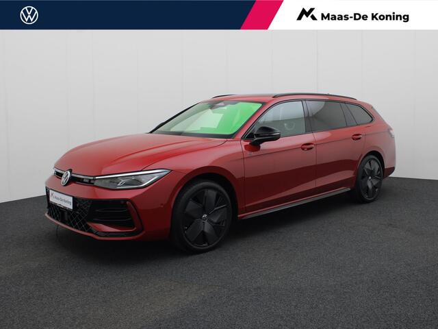 Volkswagen PASSAT R-Line-Edition Passat Variant (9) 1.5 110 kW / 15 · Panoramadak · 360 Camera · Head-Up Display · IQ Light · Harman Kardon Sound · Massagefunctie · Garantie t/m 22-01-2029 of 100.000km