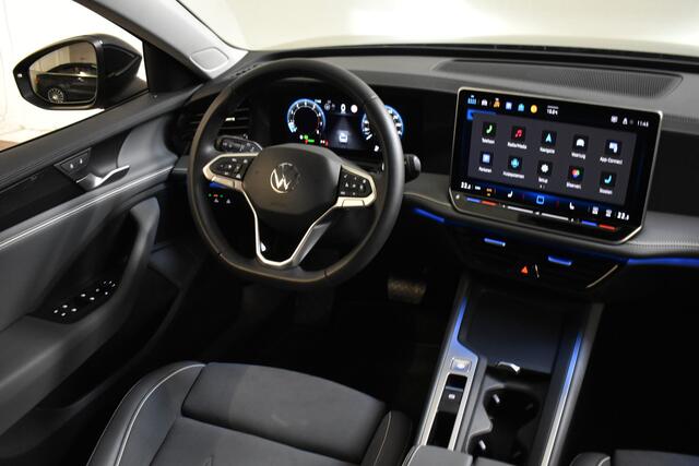 Volkswagen PASSAT Variant 1.5 eTSI 150PK BUSINESS TREKHAAK/NAVI/CAMERA
