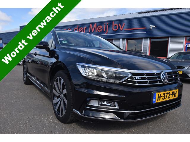 Volkswagen PASSAT Variant 1.5 TSI Highline Business R , TREKHAAK , CLIMATR , NAVI , LED KOPLAMPEN , PDC V+A ,