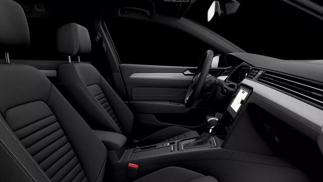 Volkswagen PASSAT 1.4 TSI PHEV GTE Business | Wordt verwacht | Leder | Trekhaak |