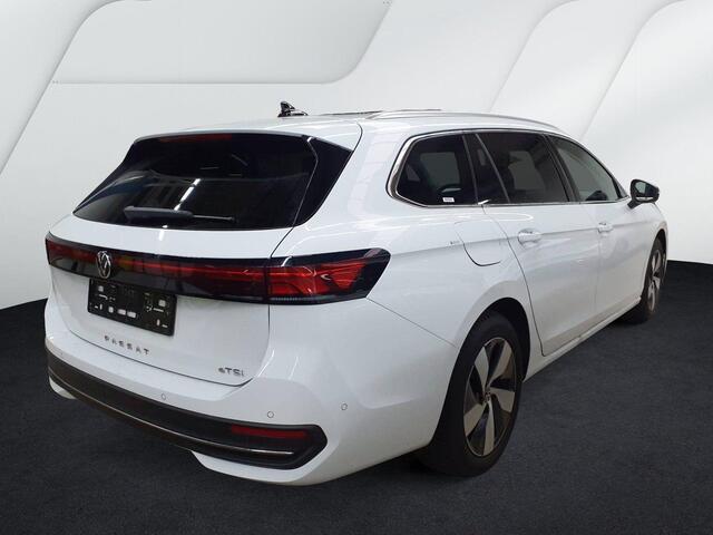 Volkswagen PASSAT Variant 1.5 eTSI Business | Wordt verwacht | Trekhaak | Ergo | ACC |
