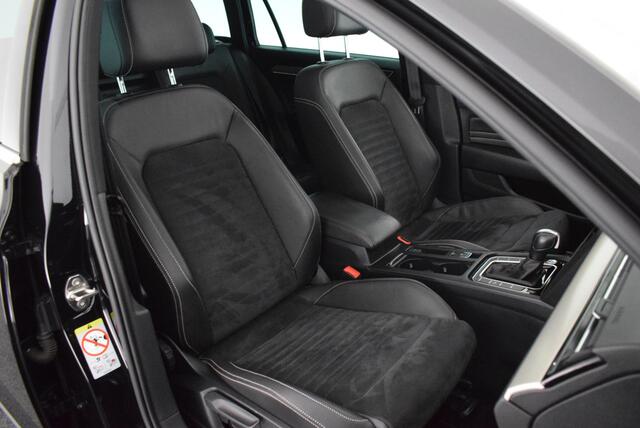 Volkswagen PASSAT Variant 1.5 TSI 150pk DSG R-Line Elegance Keyless Camera Virtual Cockpit Led Panoramadak Navigatie