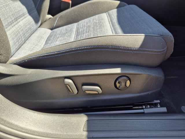 Volkswagen PASSAT Variant 1.4 TSI PHEV GTE Business