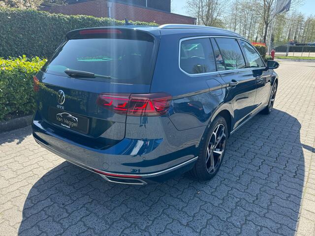Volkswagen PASSAT Variant 1.4 TSI PHEV GTE Business leer, virtual cockpit, trekhaak, pano