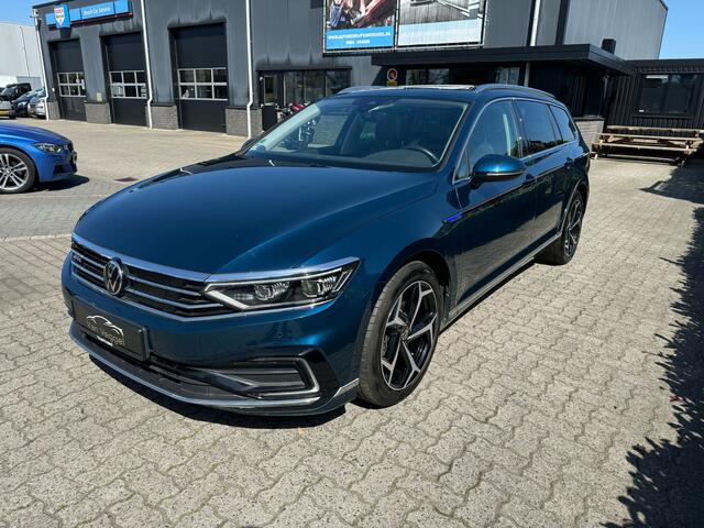 Volkswagen PASSAT Variant 1.4 TSI PHEV GTE Business leer, virtual cockpit, trekhaak, pano