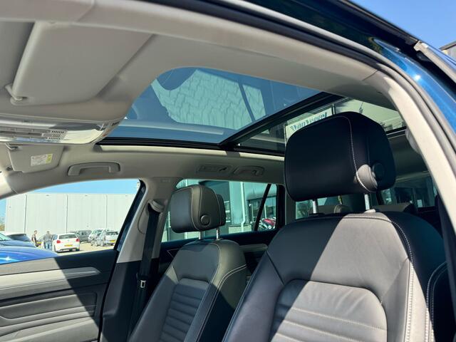 Volkswagen PASSAT Variant 1.4 TSI PHEV GTE Business leer, virtual cockpit, trekhaak, pano