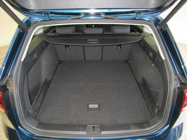 Volkswagen PASSAT 1.5 TSI Automaat Comfort Business Trekhaak
