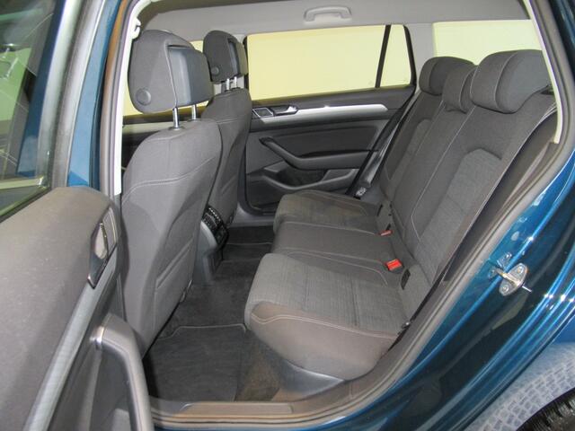 Volkswagen PASSAT 1.5 TSI Automaat Comfort Business Trekhaak