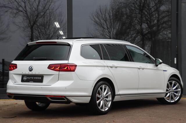 Volkswagen PASSAT Variant GTE 1.4 TSI DSG Highline | Trekhaak |