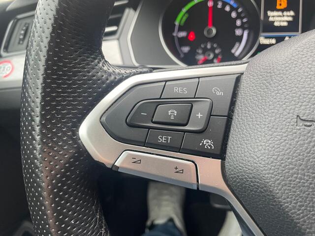 Volkswagen PASSAT Variant 1.4 TSI GTE 245pk PHEV GTE Business | ACC | Camera |Pdc,Clima