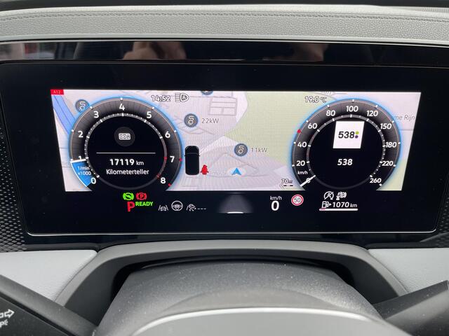 Volkswagen PASSAT Variant 1.5 eTSI Elegance Business 17"/Trekhaak/360 camera/Adaptieve cruise/Dodehoek/Stoel + stuurverwarming/Sfeerverlichting/Apple Carplay & Android Auto