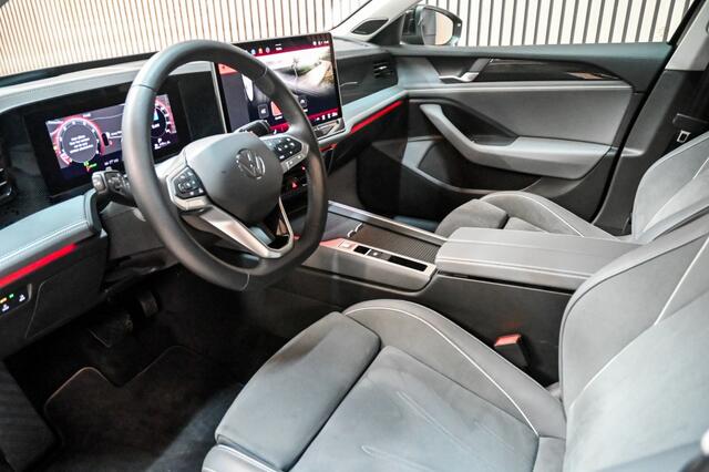 Volkswagen PASSAT Variant 1.5 eTSI Business ACC|DCC|HarmanKardon|Trekhaak