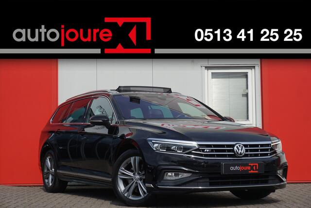 Volkswagen PASSAT Variant 1.5 TSI DSG Elegance R-Line | ACC | Panoramadak | Camera | Winter Pakket | Virtual Cockpit | 2x R-Line | Trekhaak |