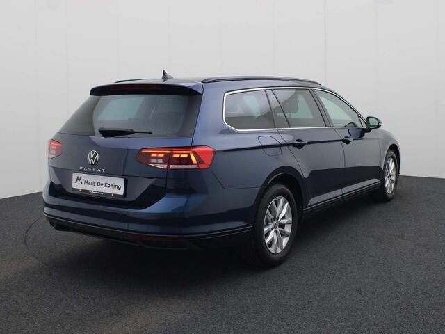 Volkswagen PASSAT Variant 1. 5TSI 150PK Business DSG automaat | Achteruitrijcamera | Stoelverwarming | Navigatie | Ergo-stoelen |