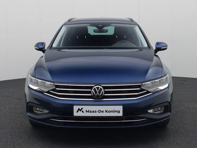 Volkswagen PASSAT Variant 1. 5TSI 150PK Business DSG automaat | Achteruitrijcamera | Stoelverwarming | Navigatie | Ergo-stoelen |