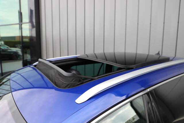 Volkswagen PASSAT Variant 1.5 TSI R-Line Aut7 | 150PK | Pano | Keyles-go | Sfeerverlichting | ACC | Stoelverwarming | Leder | Led | Apple-carplay | NL-Auto | 2020.