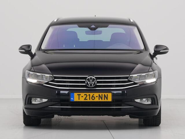 Volkswagen PASSAT Variant 1.5 TSI 150pk DSG Business Navigatie Camera Virtual Cockpit Acc