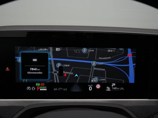 Volkswagen PASSAT Variant 1.5 272 pk DSG eHybrid R-Line Edition | Panoramadak | Trekhaak | IQ Light | Rondomzicht camera | Head-up display | Adaptief onderstel | Stoel-/achterbankverwarming