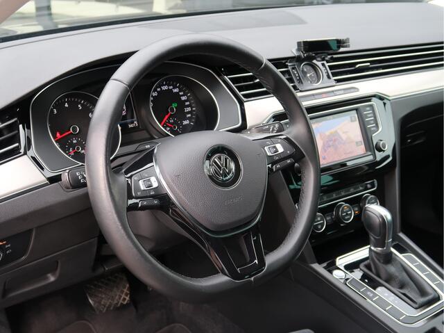 Volkswagen PASSAT Variant 1.4 TSI 150pk DSG Business Edition | Led | Leder-Alcantara | 17'' |