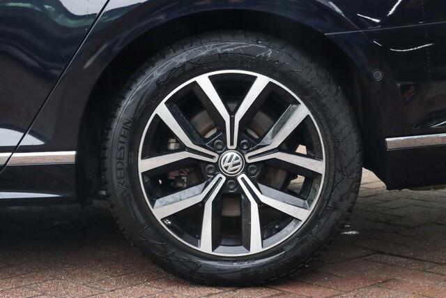 Volkswagen PASSAT Variant 1.5 TSI 150pk DSG Elegance R-Line