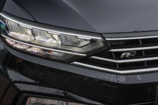 Volkswagen PASSAT Variant 1.5 TSI 150pk DSG Elegance R-Line