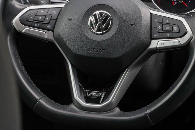 Volkswagen PASSAT Variant 1.5 TSI 150pk DSG Elegance R-Line