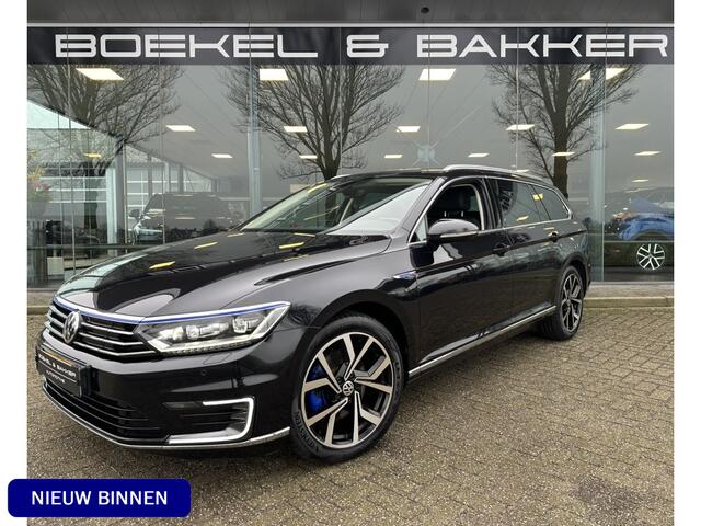Volkswagen PASSAT Variant 1.4 TSI GTE Highline - 18inch - Trekhaak