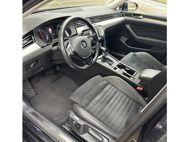 Volkswagen PASSAT Variant 1.4 TSI GTE Highline - 18inch - Trekhaak