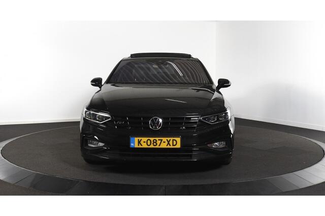 Volkswagen PASSAT 2.0 TDI R-Line Business +