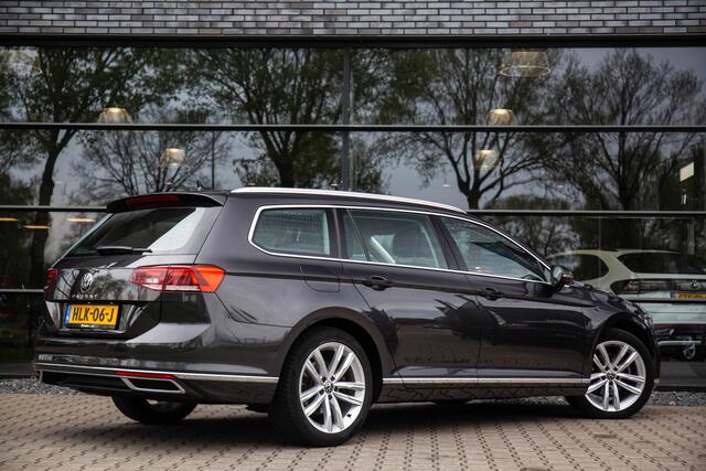 Volkswagen PASSAT Variant 1.5 TSI Elegance , Adap. cruise, HUD, Carplay,