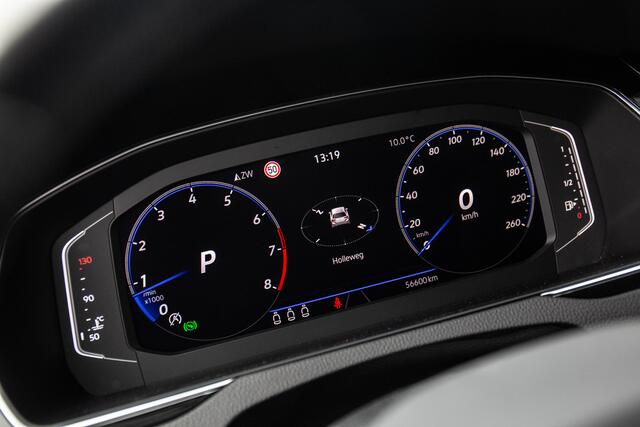 Volkswagen PASSAT Variant 1.5 TSI Elegance , Adap. cruise, HUD, Carplay,