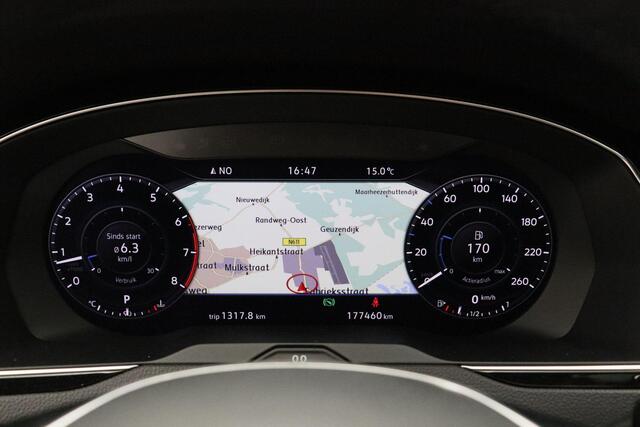 Volkswagen PASSAT Variant 1.4 TSI ACT Highline Business R-Line 2017 NAP | Virtual cockpit | Panoramadak | Navigatie | Adaptive cruise control | Carplay | LED | Ergocomfort | DSG | Trekhaak