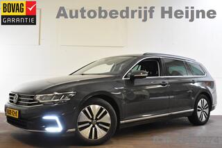 volkswagen-passat-variant-gte-218pk