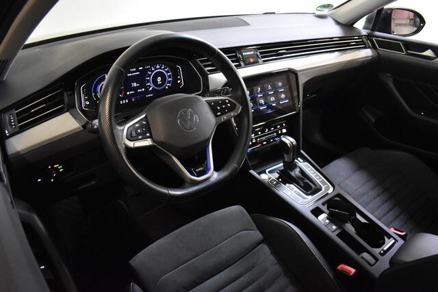 Volkswagen PASSAT Variant GTE 218PK DSG HYBRID BUSINESS LEDER/VIRTUAL/TREKHAAK