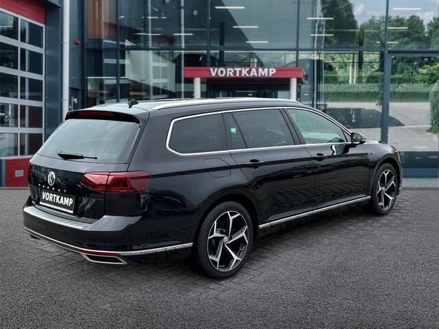 Volkswagen PASSAT 1.4 TSI DSG GTE PANO-DAK/DYNAUDIO/LEDER/MEMORY/TREKHAAK/NAVI/ACC