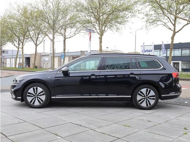 Volkswagen PASSAT Variant GTE 1.4 TSI PHEV 360°Camera | Dynaudio | Camera | Elektrische kofferklep | Stoel&Stuurverwarming | DCC |