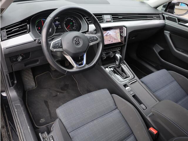 Volkswagen PASSAT Variant GTE 1.4 TSI PHEV 360°Camera | Dynaudio | Camera | Elektrische kofferklep | Stoel&Stuurverwarming | DCC |