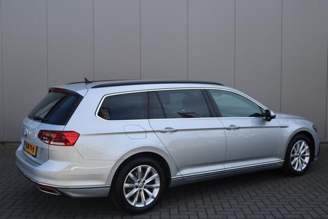 Volkswagen PASSAT Variant 1.4 TSI PHEV GTE Business Elektr.-Trekhaak/Navigatie/Stoelverwarming/Adaptive-Cruise