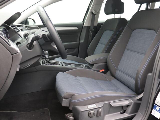 Volkswagen PASSAT Variant 1.4 TSI PHEV GTE Business 218PK DSG Achteruitrijcamera, Adaptieve Cruise Controle, Elektrische Achterklep, Stoelverwarming, Navi, 17" LM Velgen
