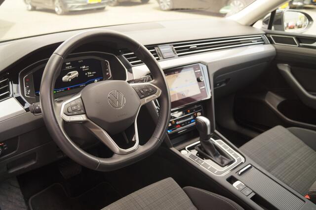 Volkswagen PASSAT Variant 1.5 TSI 150pk DSG Business -NAVI-ECC-LED-