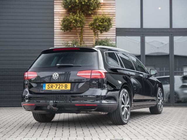 Volkswagen PASSAT Variant 1.4 TSI ACT Highline Business R ACC Stoelv Cam