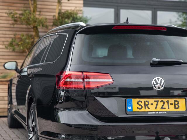 Volkswagen PASSAT Variant 1.4 TSI ACT Highline Business R ACC Stoelv Cam