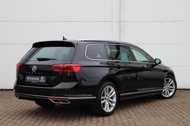 Volkswagen PASSAT Variant 1.5 TSI Elegance Business R 150pk