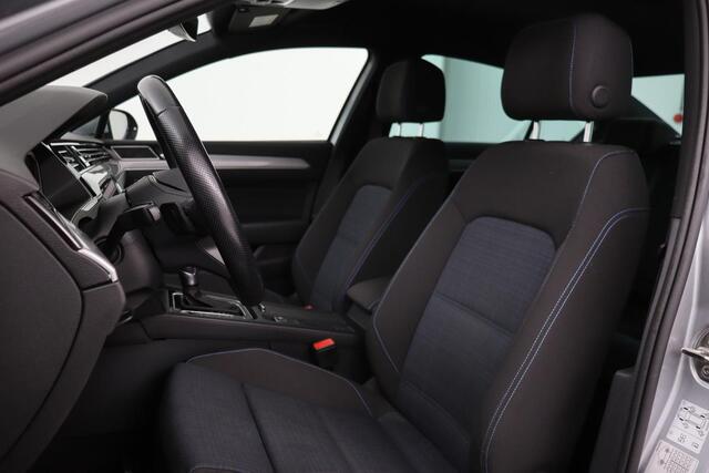 Volkswagen PASSAT 1.4 TSI PHEV GTE Business | Trekhaak | Carplay | Matrix LED | Adaptive cruise | Camera | Navigatie | Side Assist | Parkeerhulp