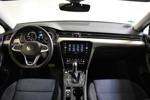 Volkswagen PASSAT Variant GTE 218PK DSG HYBRID BUSINESS CAMERA/NAVI/MASSAGE