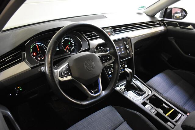 Volkswagen PASSAT Variant GTE 218PK DSG HYBRID BUSINESS CAMERA/NAVI/MASSAGE