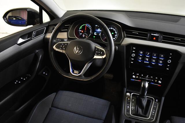Volkswagen PASSAT Variant GTE 218PK DSG HYBRID BUSINESS CAMERA/NAVI/MASSAGE